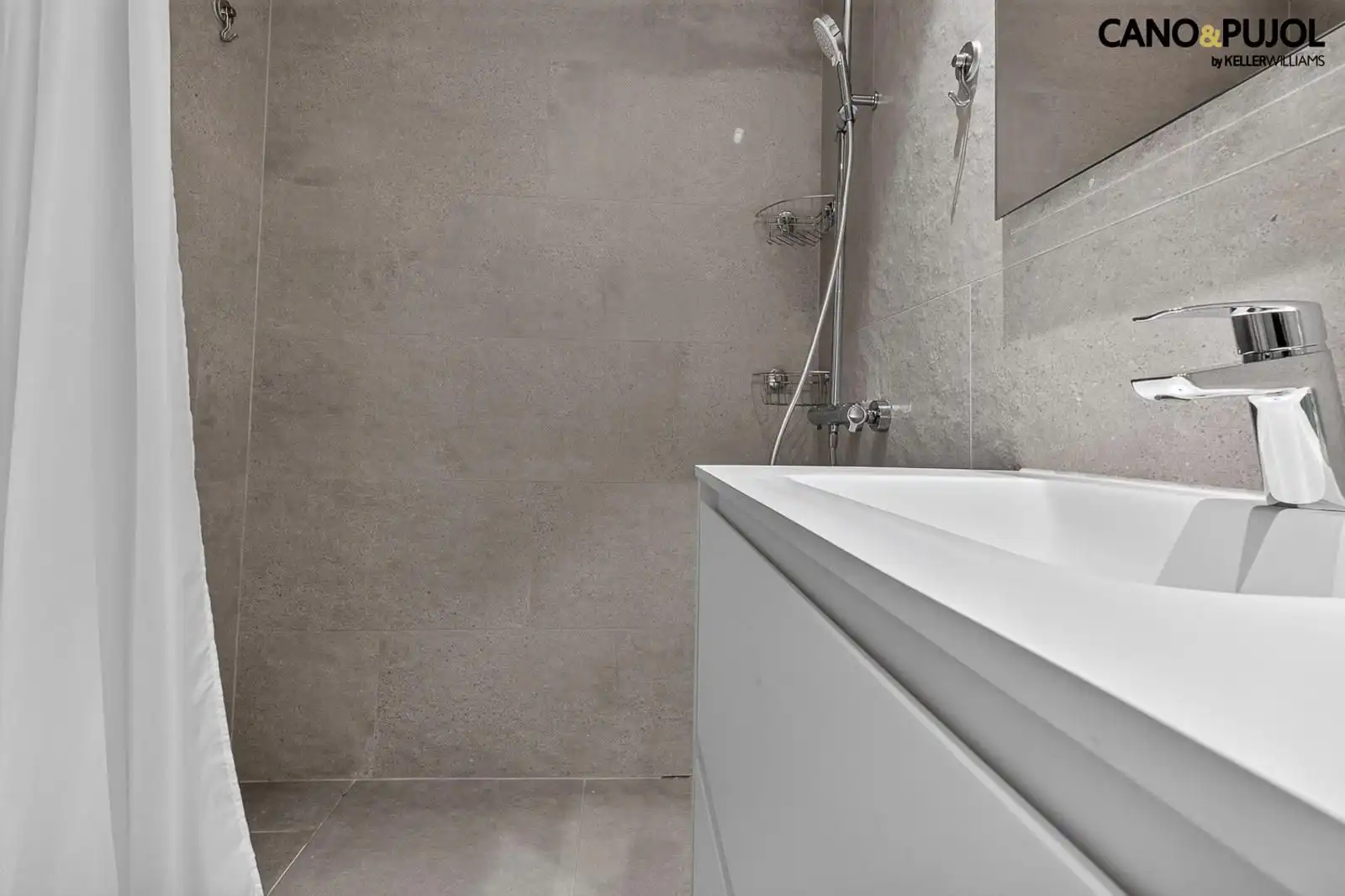 Piso con terraza en venta en josep tarradellas, imagen 41