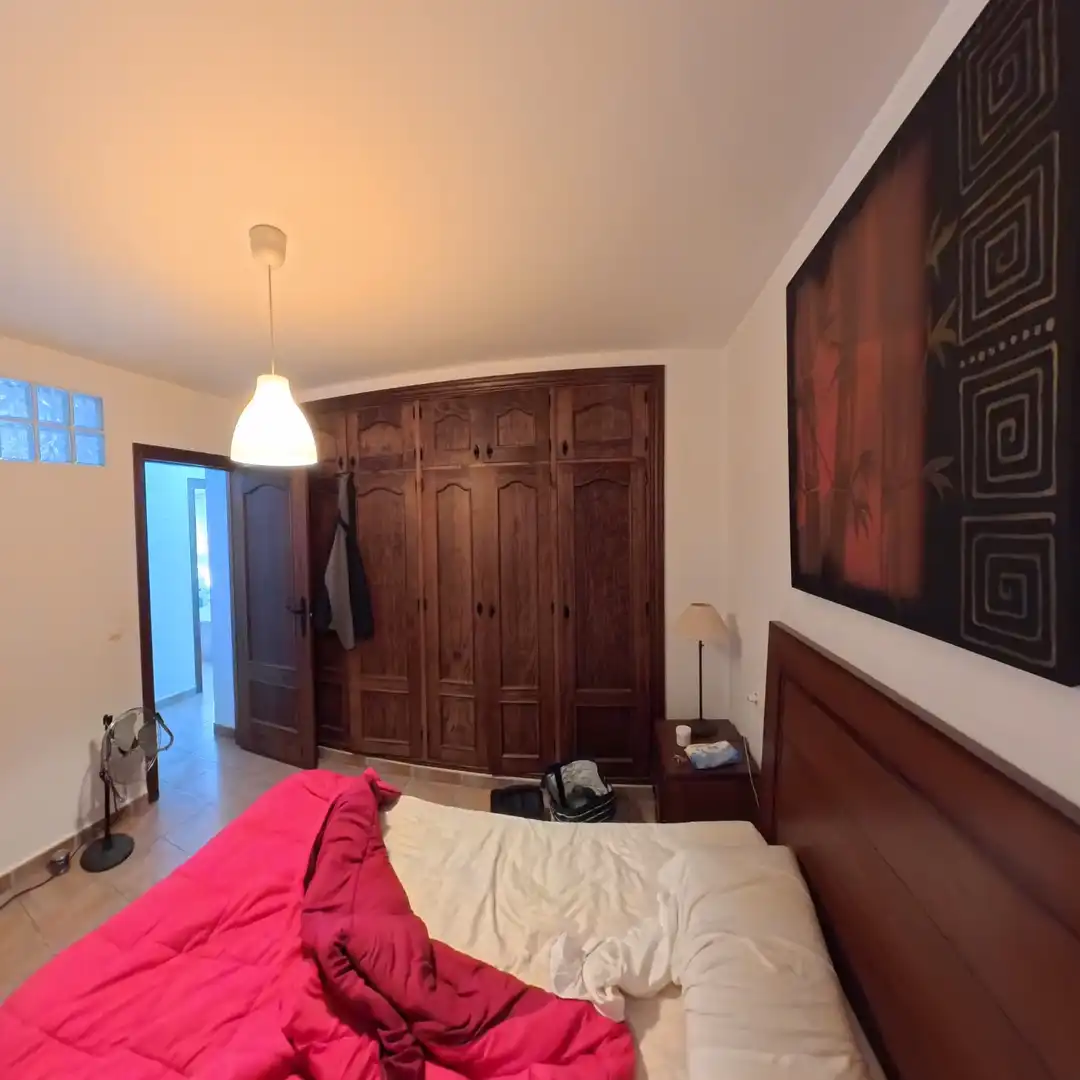Habitación de Edificio en venta en Sayalonga