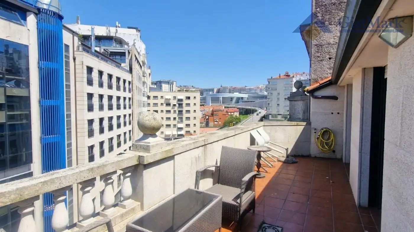 Terraza de Ático en venta en Vigo  con Aire acondicionado, Calefacción y Parquet