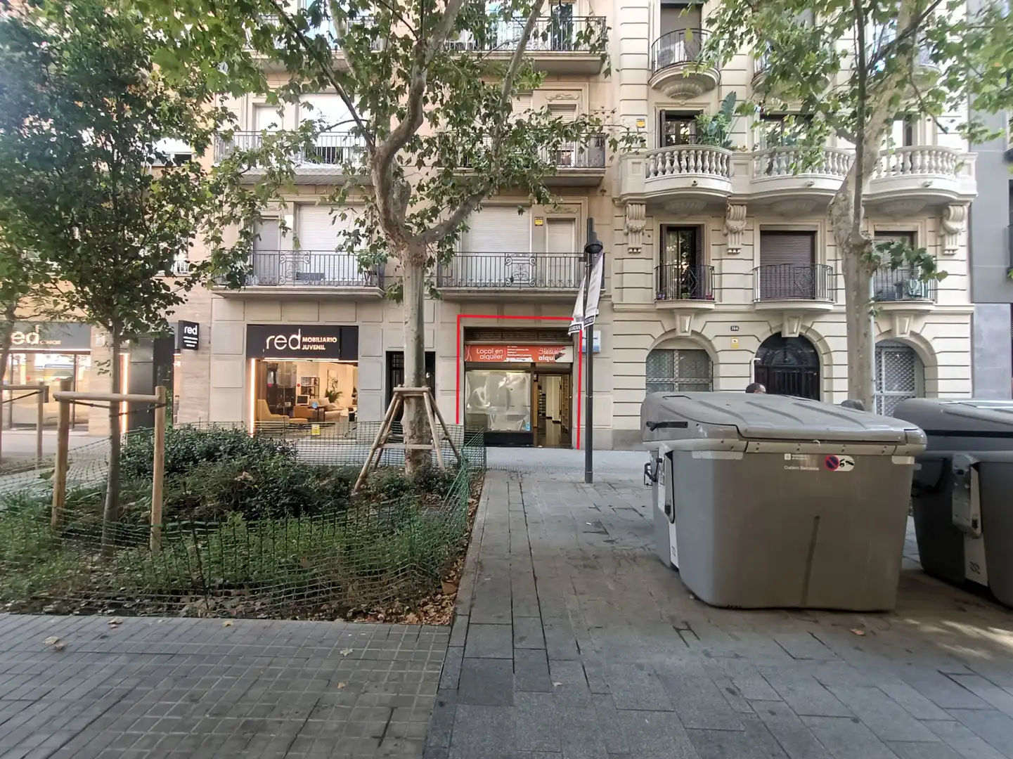 Vista exterior de Local de lloguer en Barcelona
