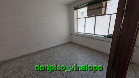 Nave industrial en suelo urbano, solar de 247 m2, esqui, imatge 2