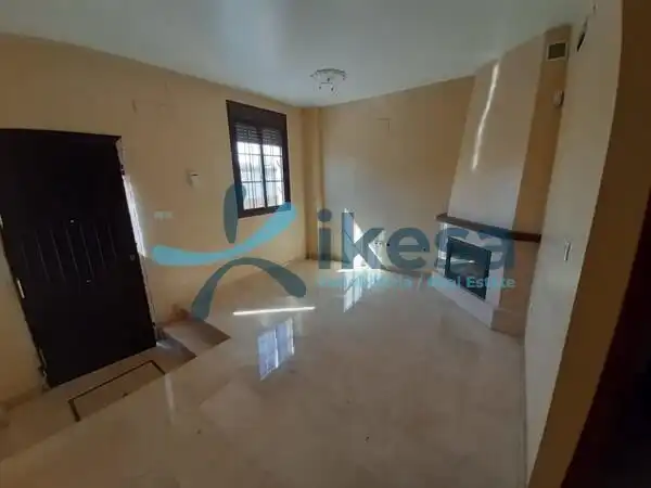 Casa adosada en venda en Bollullos Par del Condado