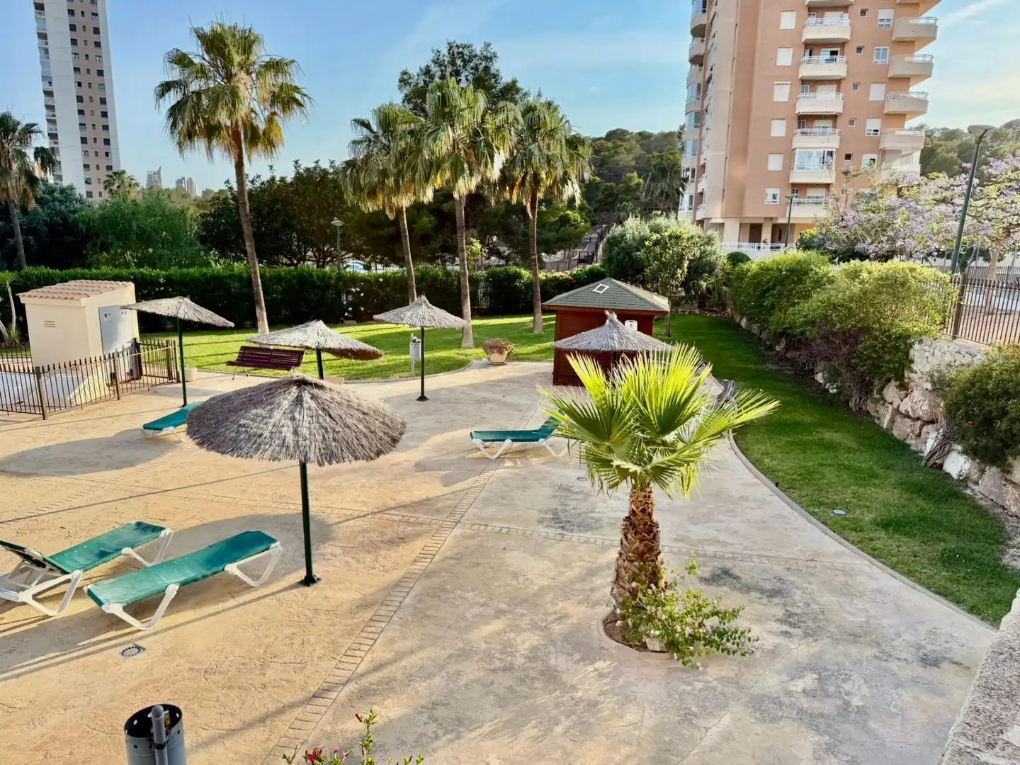Apartamento con piscina en venta en Via Parque, imagen 21