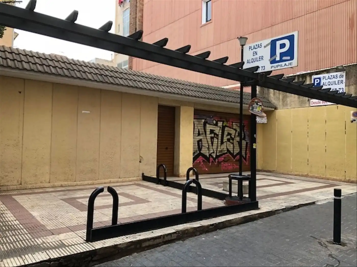 Parkplatz von Garage zur Miete in Barcelona