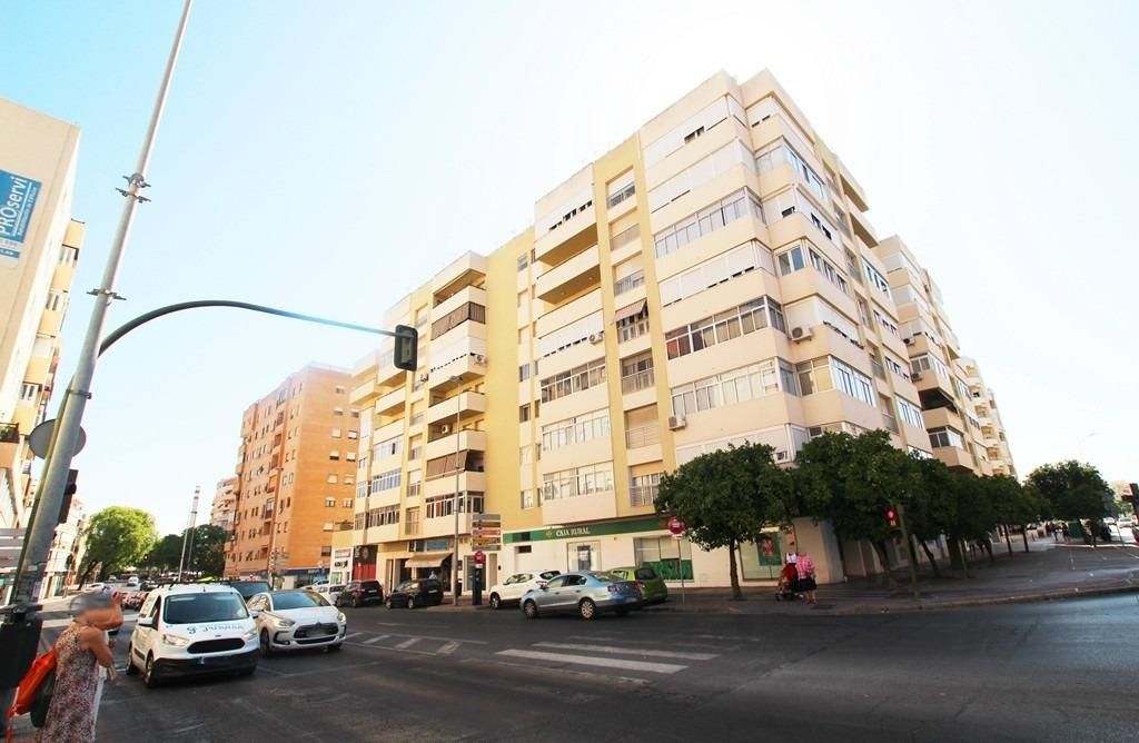 Exterior view of Flat for sale in Jerez de la Frontera  with Air Conditioner, Terrace and Storage room