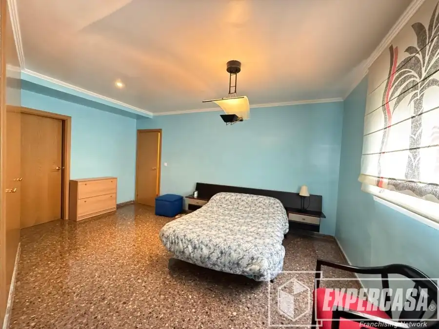 Habitación de Piso en venta en Picassent con Aire acondicionado