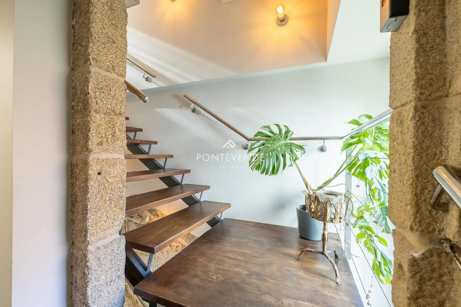 Casa adosada en venta en Cangas pueblo