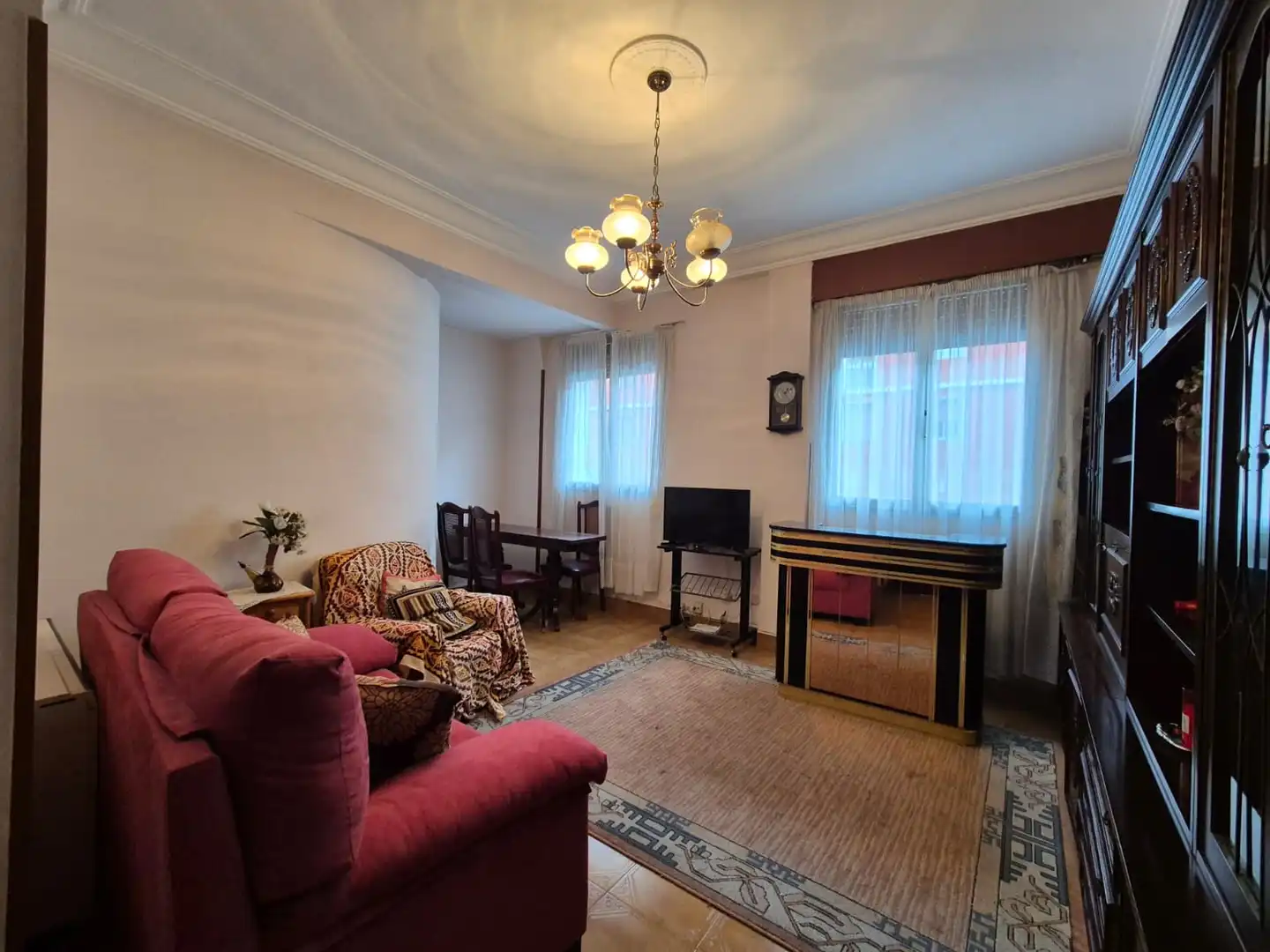 Living room of Flat for sale in Bilbao   with Storage room and Furnished