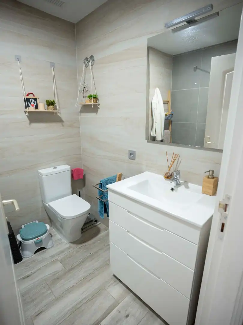 Bany de Apartament en venda en Güímar amb Parquet, Terrassa i Traster