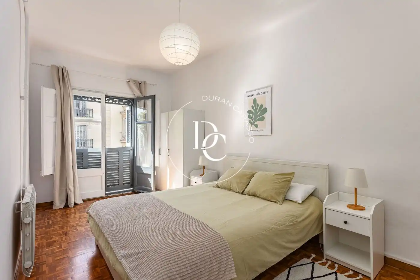 Bedroom of Flat for sale in Barcelona  with Air Conditioner, Heating and Furnished