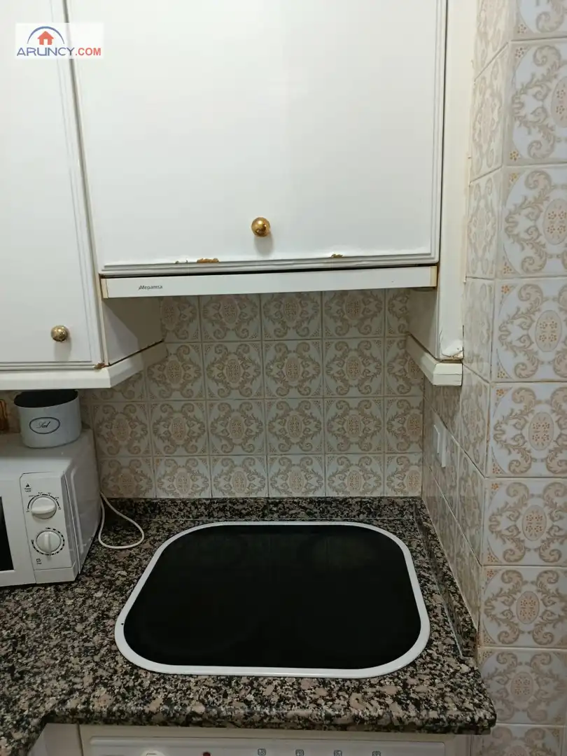 Küche von Wohnung zur Miete in Sevilla mit Klimaanlage, Heizung und Möbliert