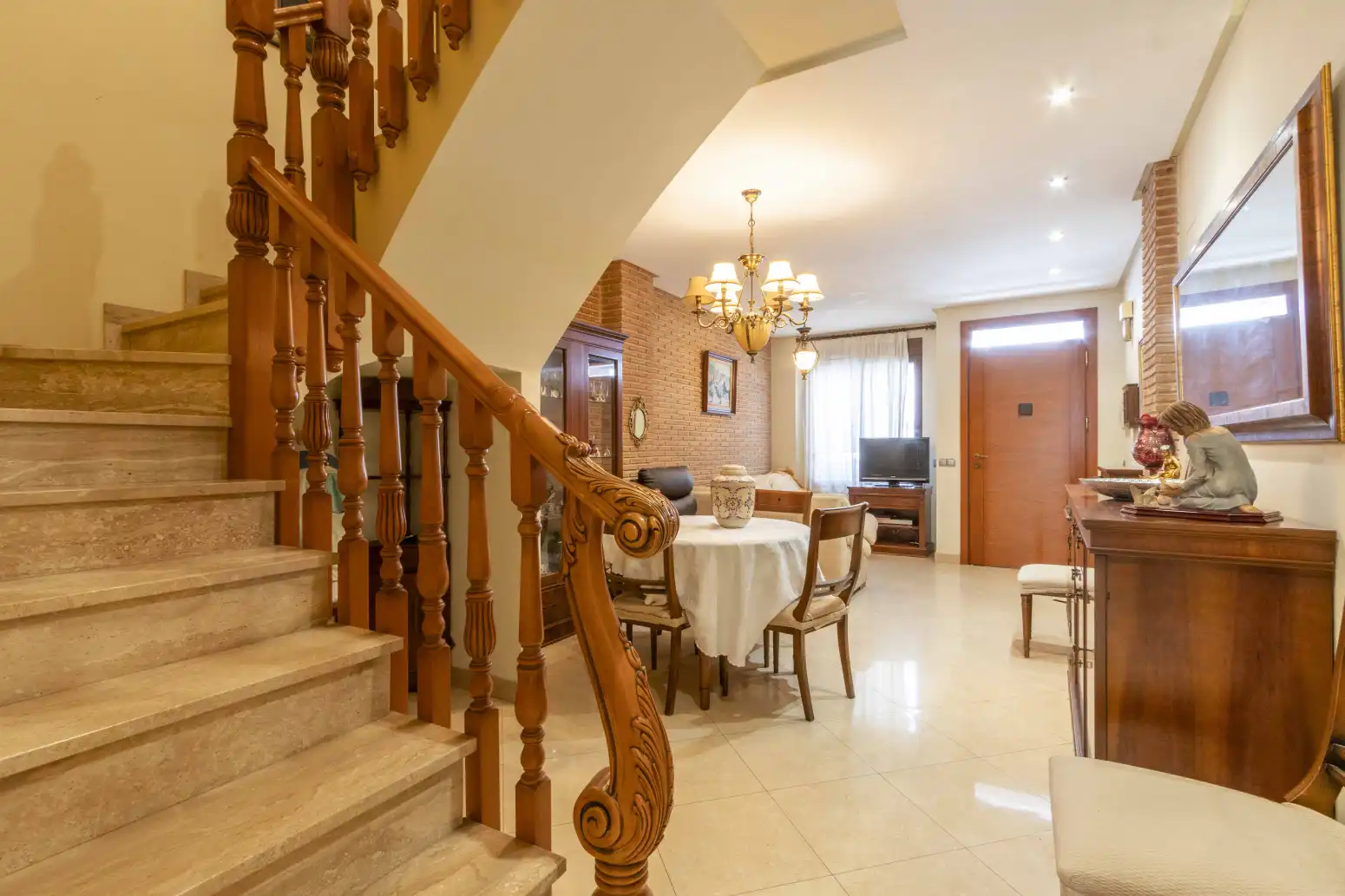Casa o chalet en venta en Rafelbuñol / Rafelbunyol con Trastero y Balcón