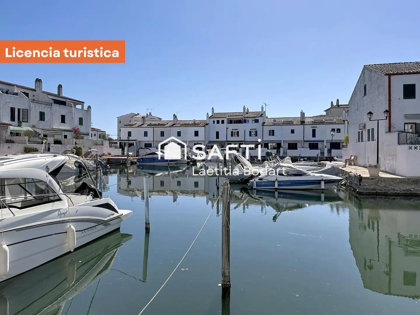 Vista exterior de Casa adosada en venta en Empuriabrava con Aire acondicionado, Calefacción y Terraza