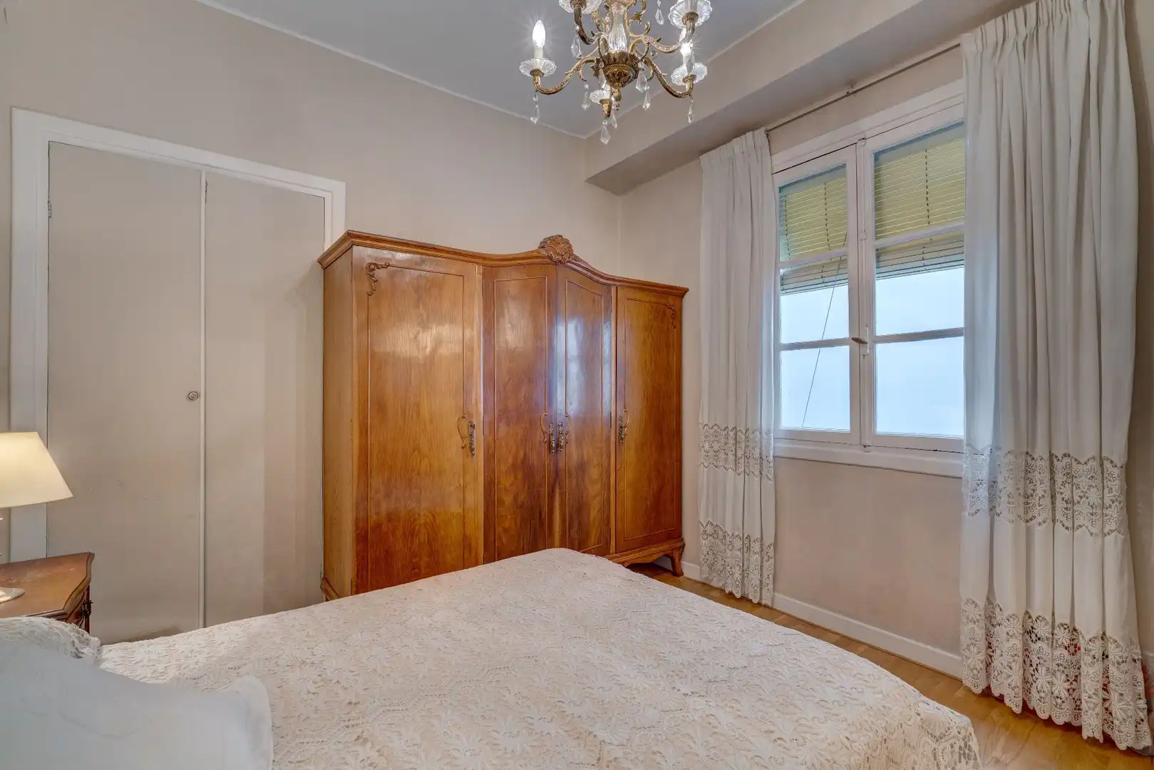 Habitación de Piso en venta en Irun  con Calefacción, Trastero y Amueblado