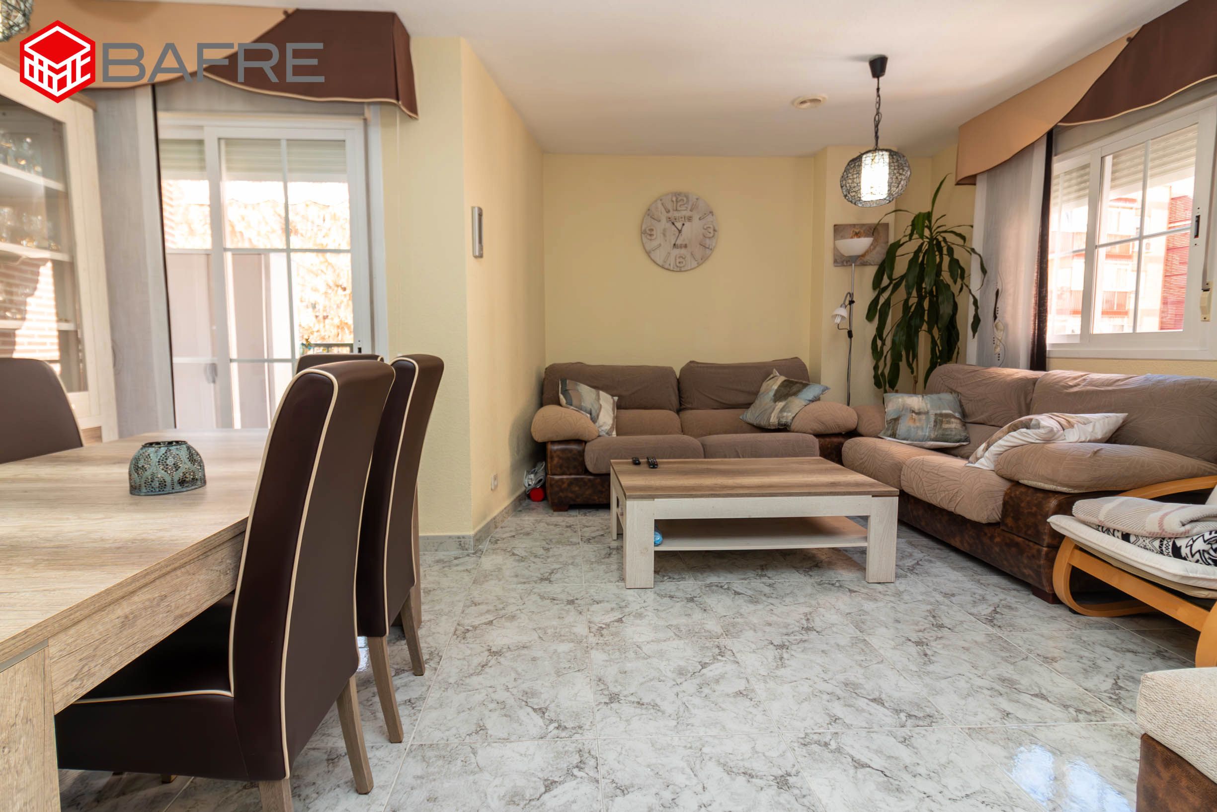 Vista exterior de Piso en venta en Valdemoro con Aire acondicionado y Terraza