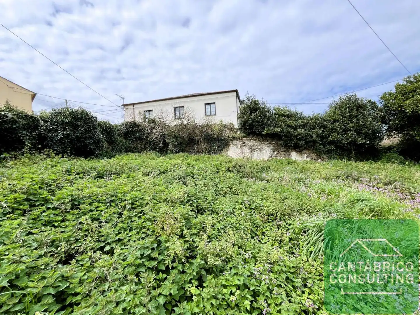 Houses for sale in Castropol