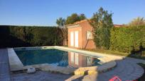 Swimming pool of House or chalet for sale in  Córdoba Capital  with Air Conditioner, Terrace and Swimming Pool