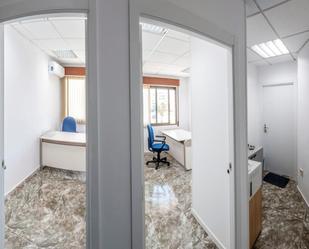 Office to rent in Parla  with Air Conditioner, Heating and Furnished