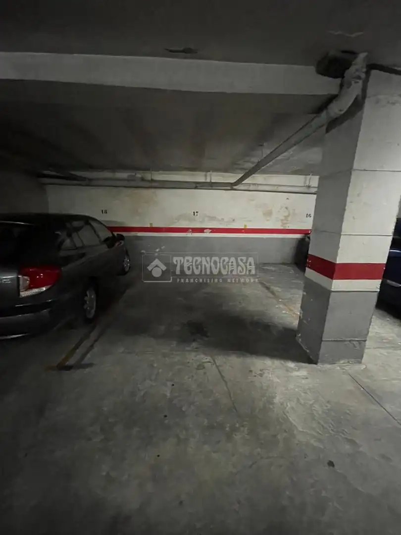 Parking de Garaje en venta en Granada