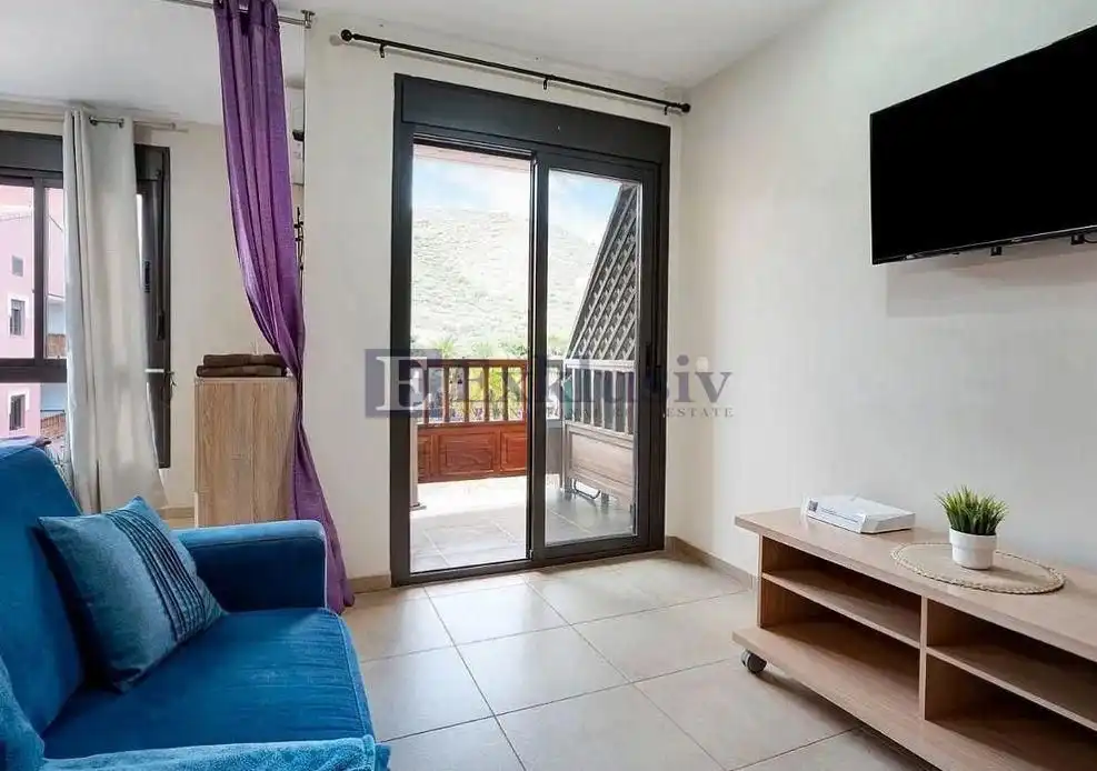 Study for sale in Palm - Mar