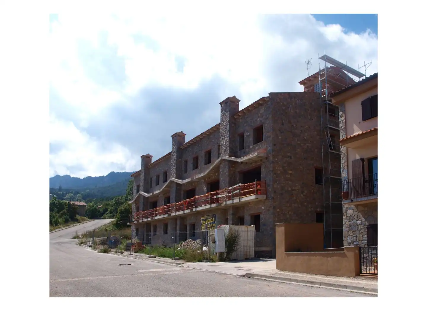 Maison avec jardin à vendre à Carrer Sense Nom 28P
