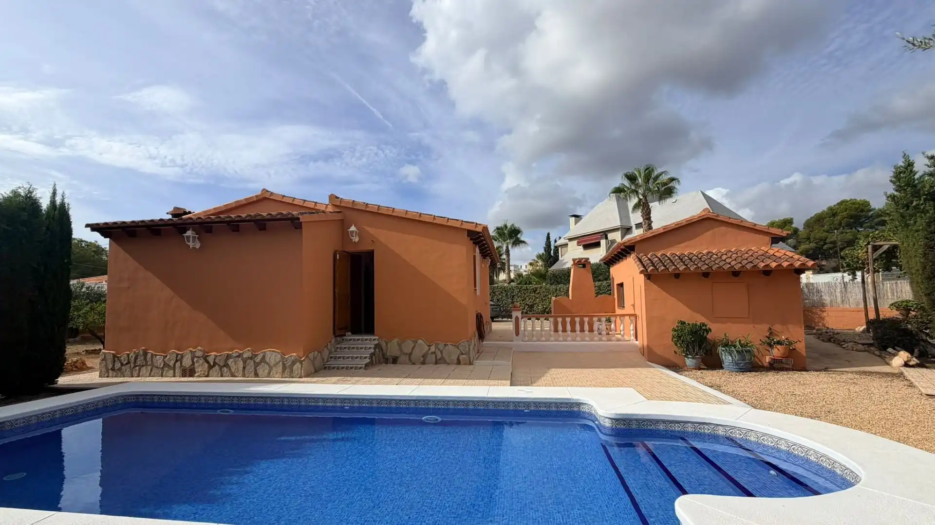 Casa con piscina en venta en Escandinavia - Cautivador, imagen 3