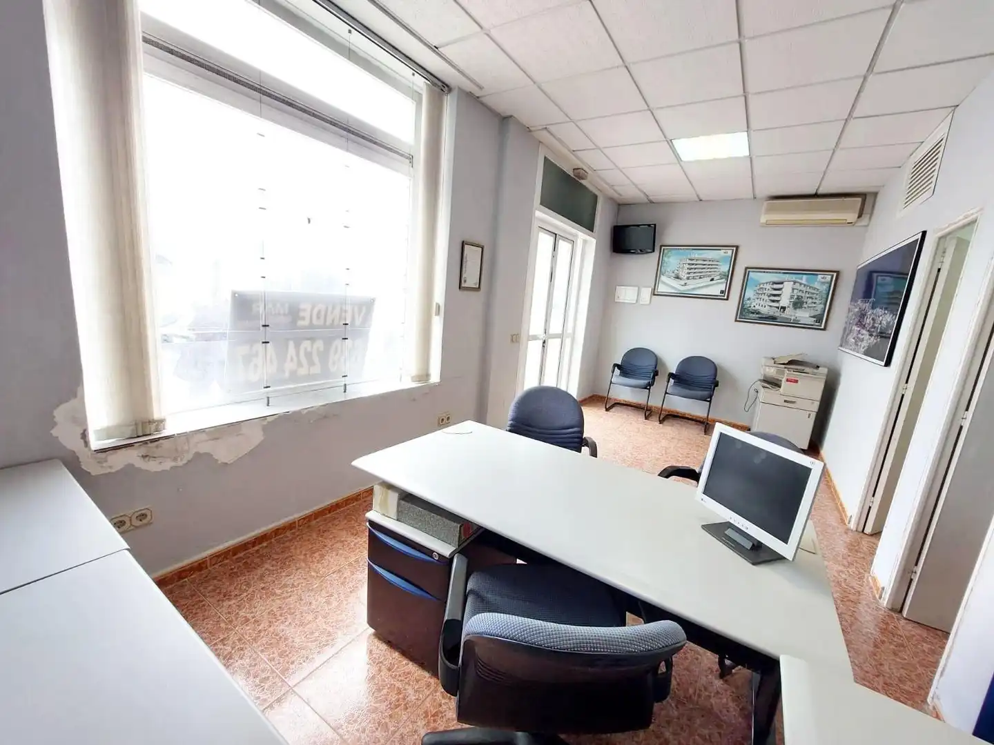Local comercial en venda a Avenida de la Ciudad de Melilla, imagen 4