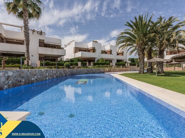 Maison avec piscine à vendre à Orihuela Costa