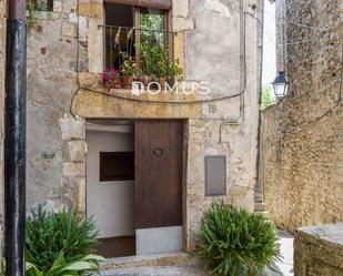 Exterior view of House or chalet for sale in Besalú  with Terrace and Storage room