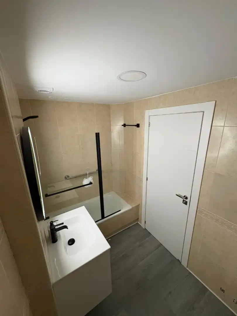 Badezimmer von Wohnung zum Verkauf in Santa Cruz de Bezana