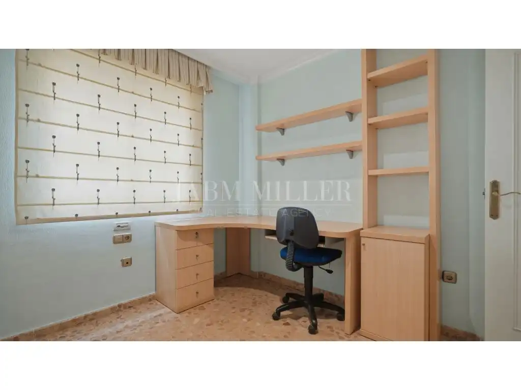 Habitación de Casa o chalet en venta en Elche / Elx con Aire acondicionado, Calefacción y Jardín privado