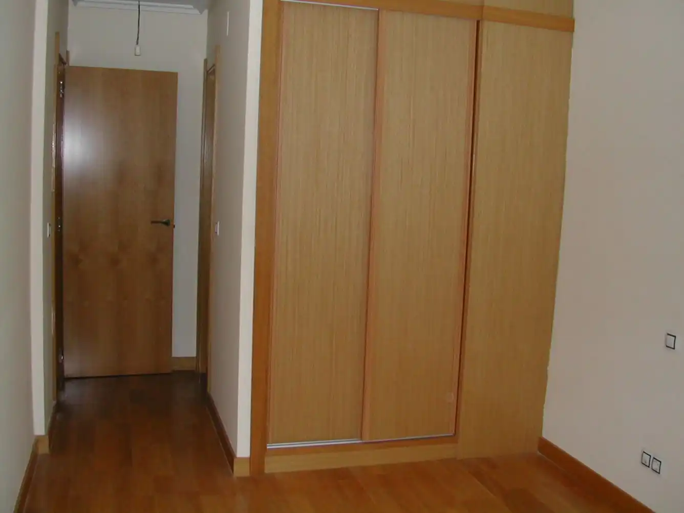 Dormitori de Pis en venda en Burgos amb Calefacció, Parquet i Traster