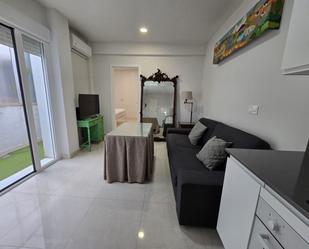 Living room of Flat to rent in  Sevilla Capital  with Air Conditioner, Heating and Furnished