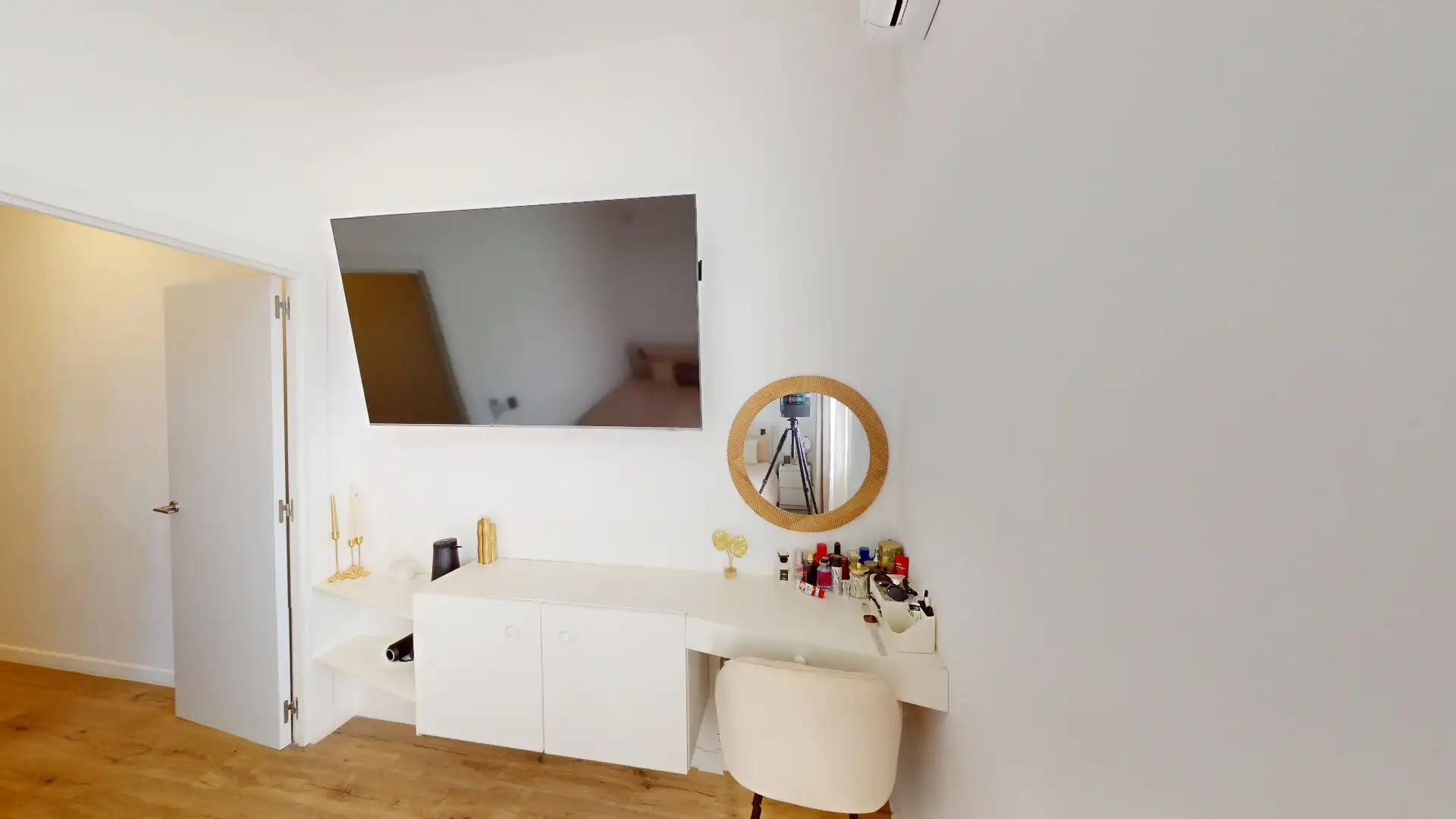 Sala de estar de Casa o chalet en venta en Almería con Aire acondicionado, Parquet y Trastero