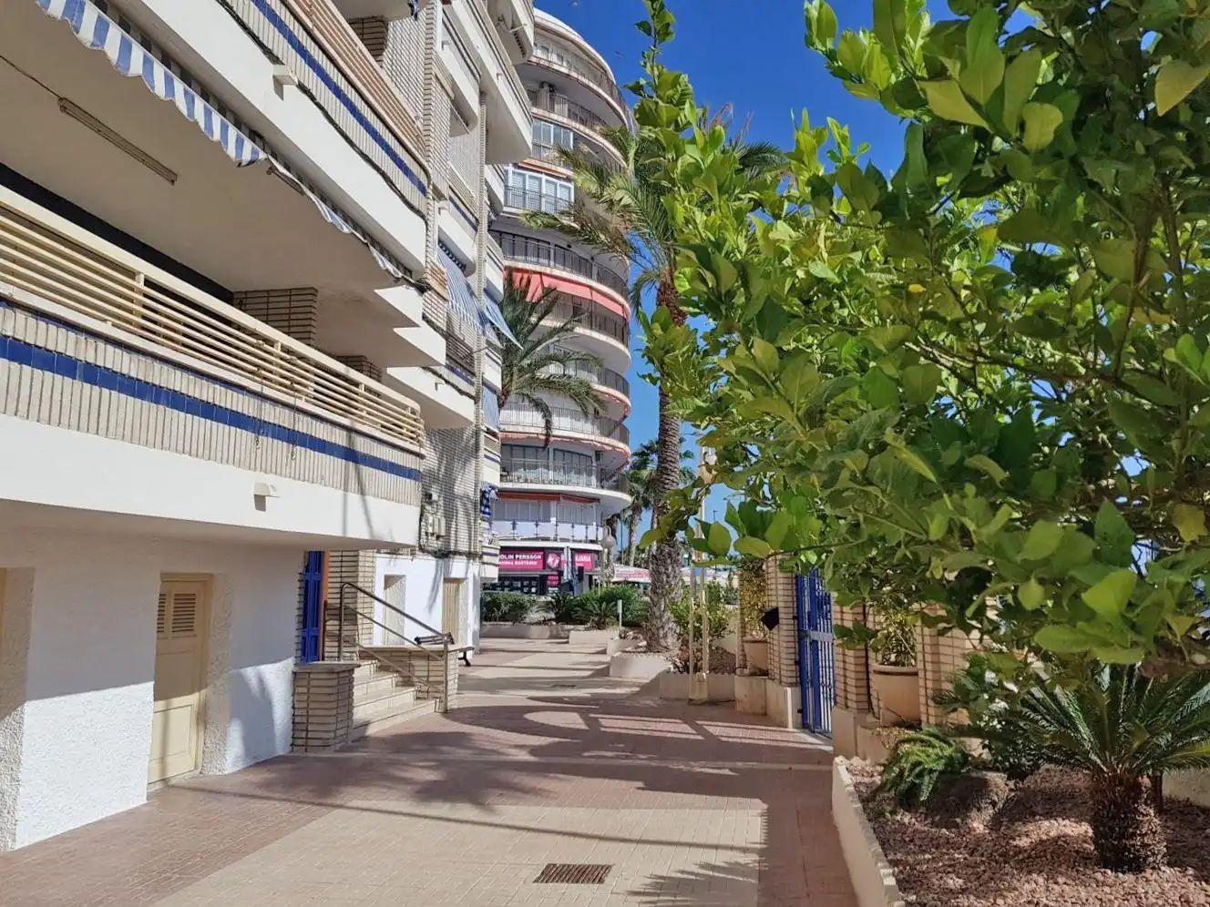Exterior view of Flat for rent in Santa Pola  with Heating, Terrace and Furnished