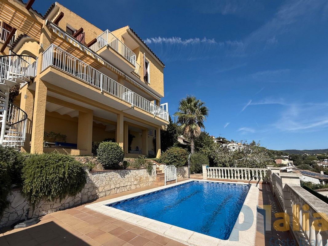 Swimming pool of House or chalet for sale in Calonge i Sant Antoni  with Heating, Private garden and Terrace