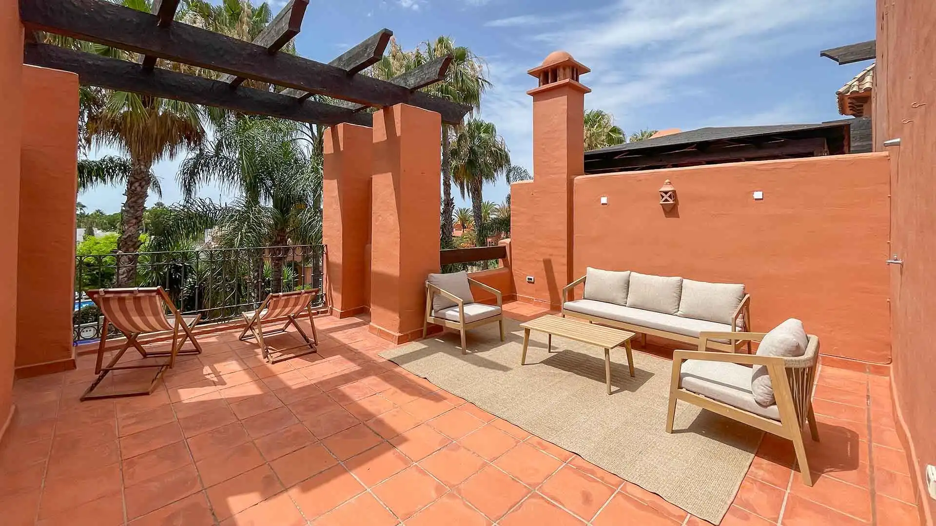 Terrassa de Casa adosada de lloguer en Marbella amb Aire condicionat, Terrassa i Traster