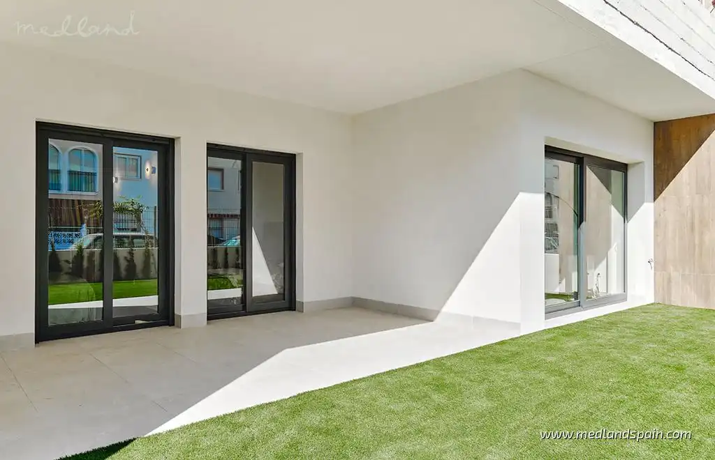 Apartment with pool for sale in Playa del Acequión, Náufragos y Rocío del Mar, imagen 4