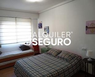 Bedroom of Flat to rent in Vitoria - Gasteiz  with Heating, Terrace and Furnished