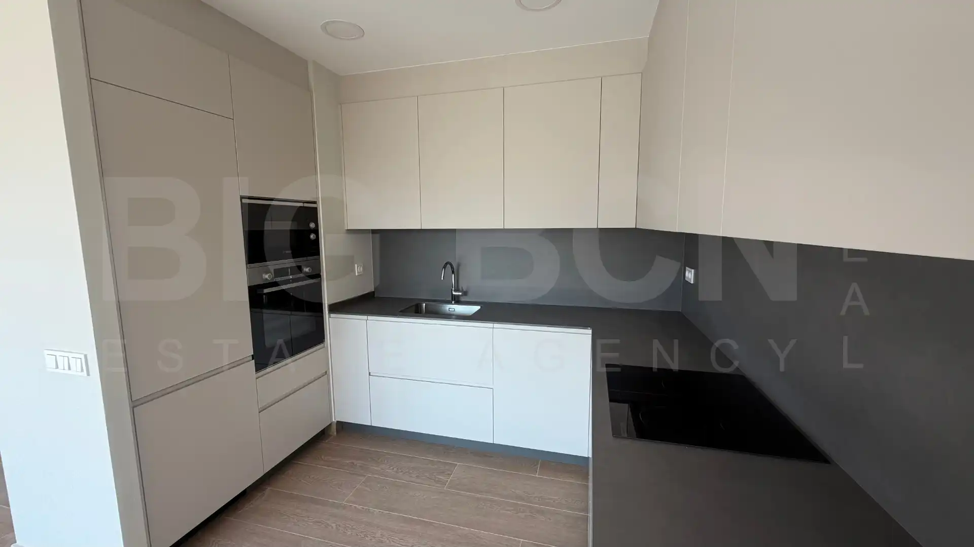 Piso con terraza en venta en Via Augusta 425, imagen 12