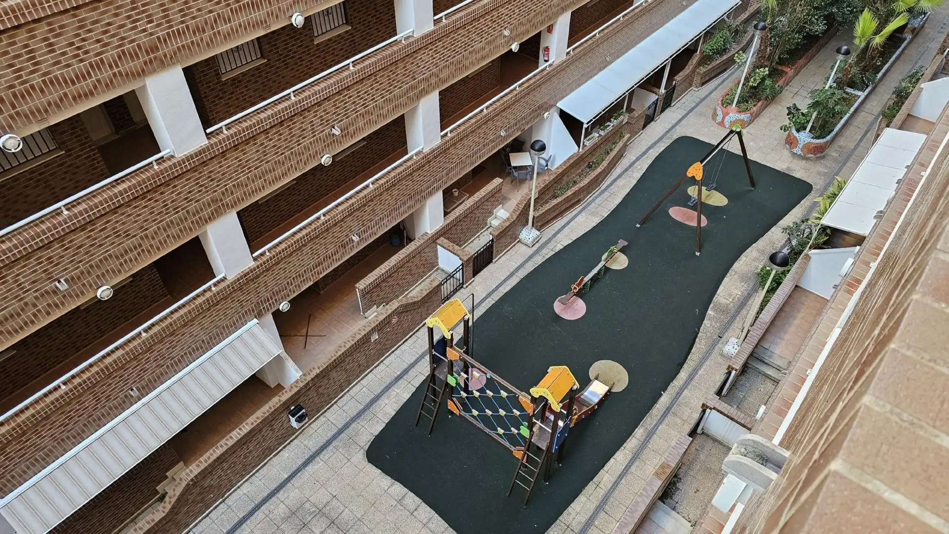 Parkplatz von Wohnungen zum Verkauf in Oropesa del Mar / Orpesa mit Klimaanlage, Heizung und Terrasse