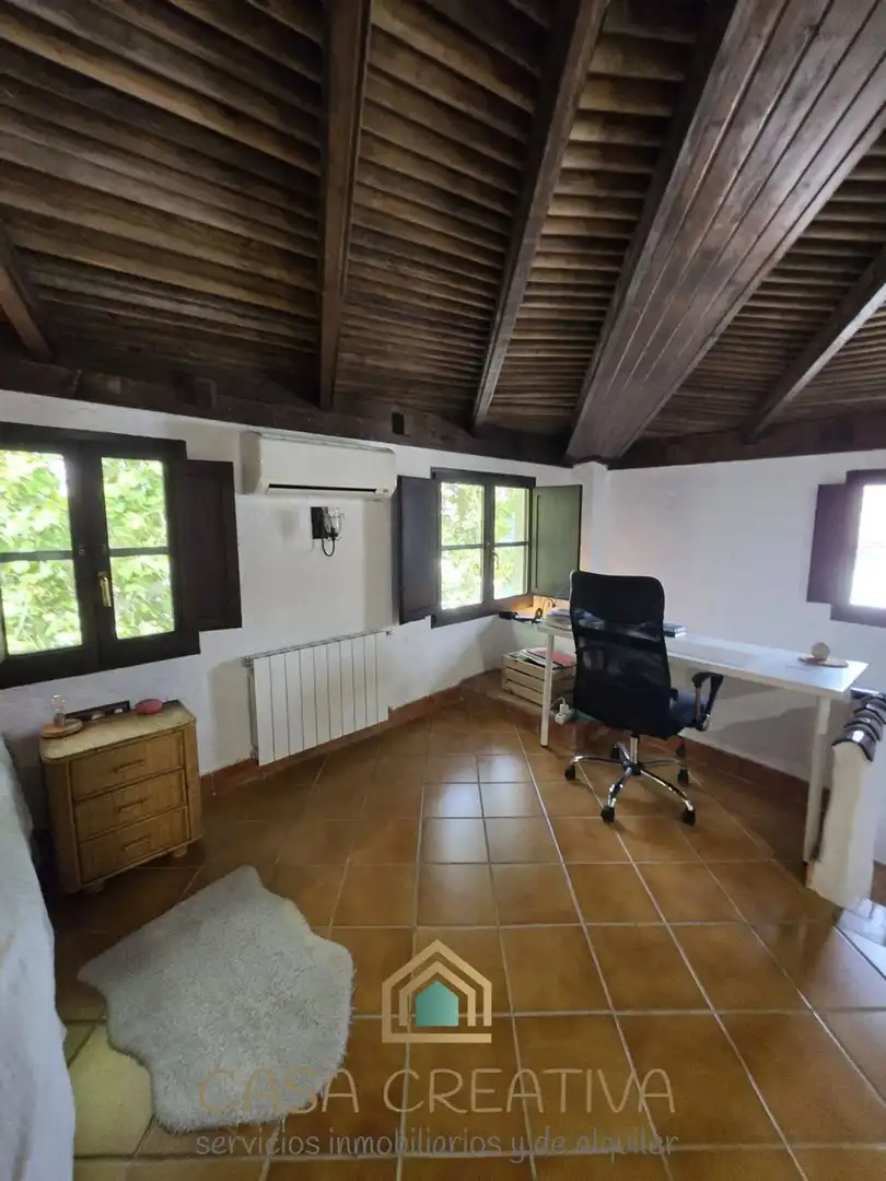 Estudio de alquiler en Plaza Sant Jaume, Xàtiva