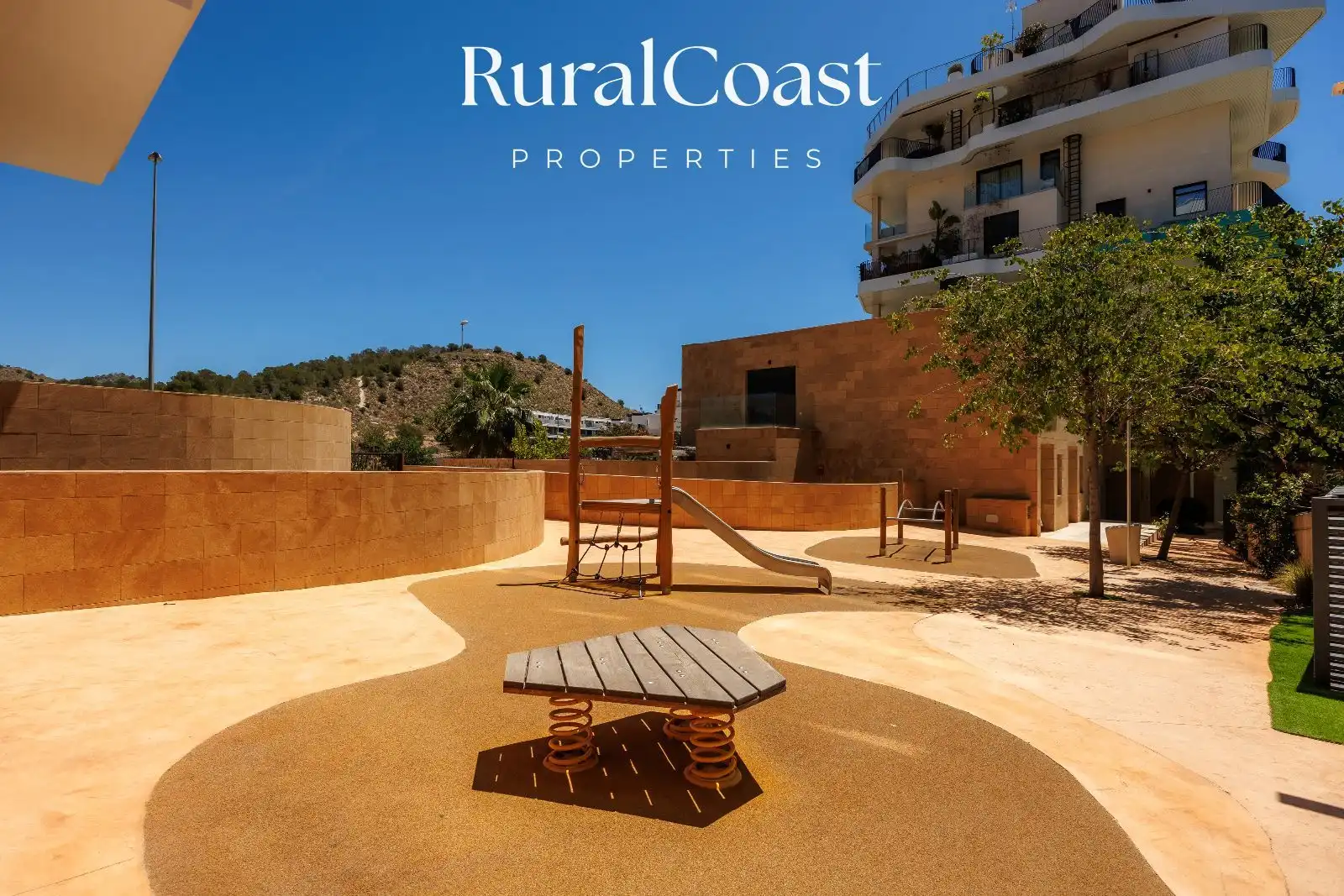 Vista exterior de Dúplex en venta en Villajoyosa / La Vila Joiosa con Aire acondicionado, Terraza y Trastero