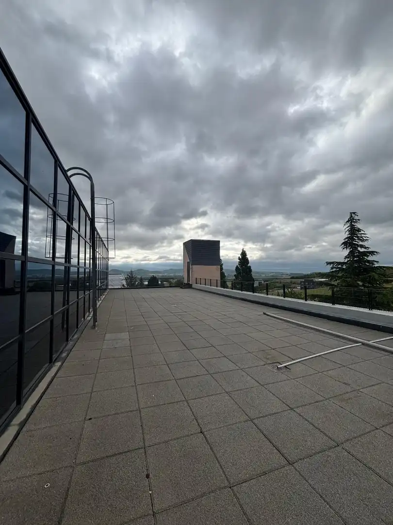 Terrasse von Büro zum Verkauf in Vitoria - Gasteiz mit Heizung