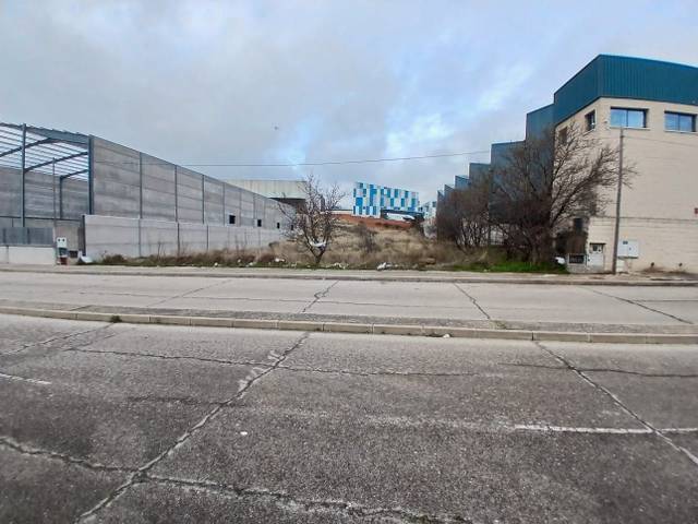 Terreno industrial en Venta en Calle del Platino, 74 en San Crispín - La Estación Consorcio