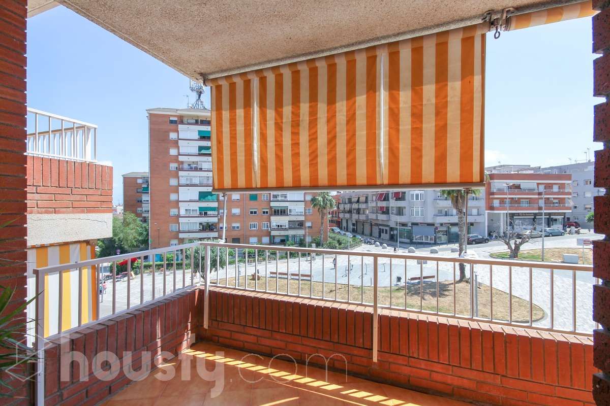 Piso en venta en Carrer Miguel Hernández, La Roureda