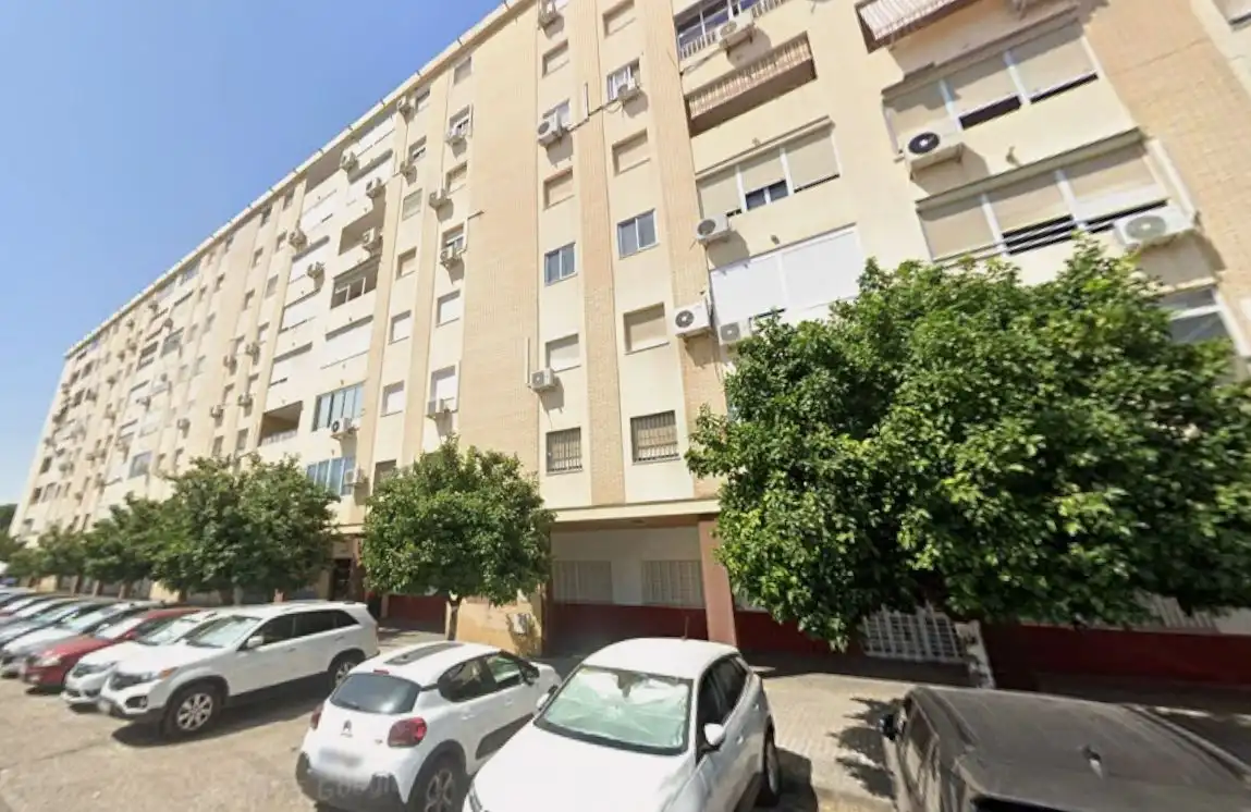 Vista exterior de Apartament en venda en Sevilla