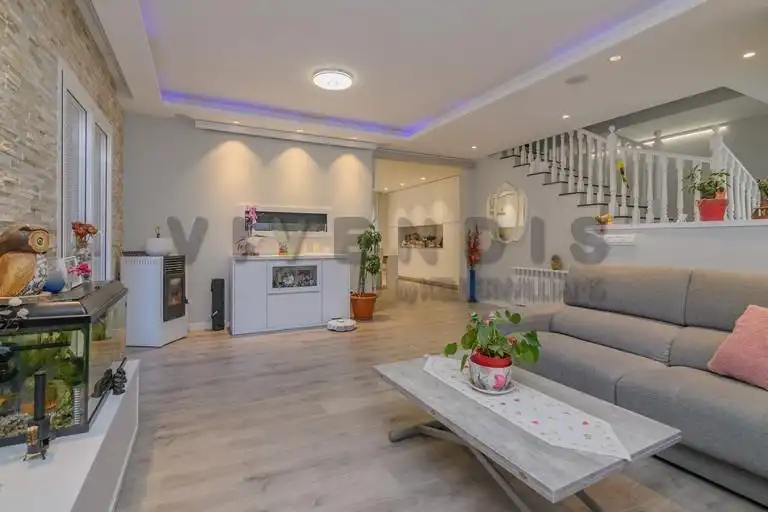 Casa amb terrassa en venda a Corbera de Llobregat, imagen 10