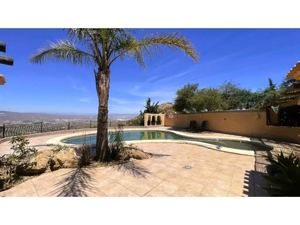 Piscina de Casa o chalet en venta en Turre con Aire acondicionado, Jardín privado y Terraza