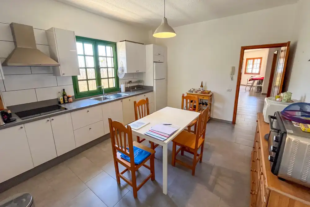 Cuina de Casa o xalet en venda en San Sebastián de la Gomera amb Terrassa i Moblat